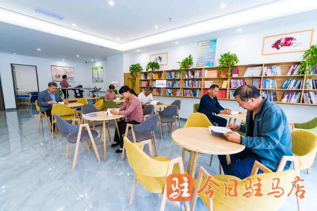 西平：居家社區(qū)養(yǎng)老服務(wù) 托起幸福“夕陽紅”